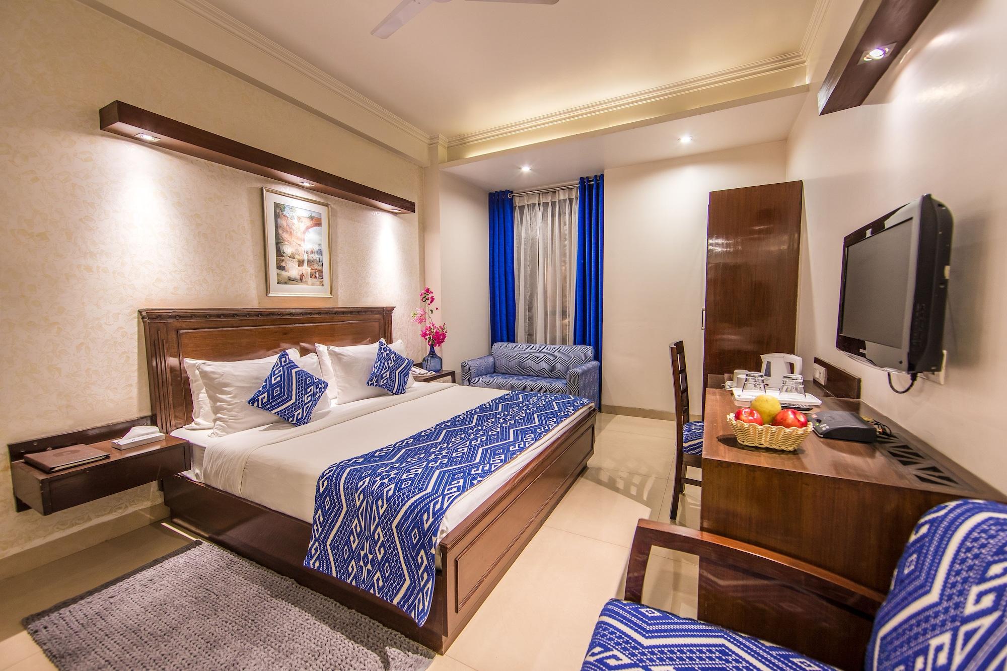 Rockland Hotel, C.R Park New Delhi Exterior foto