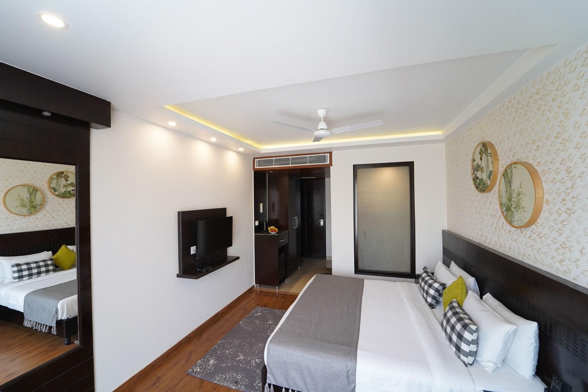 Rockland Hotel, C.R Park New Delhi Exterior foto