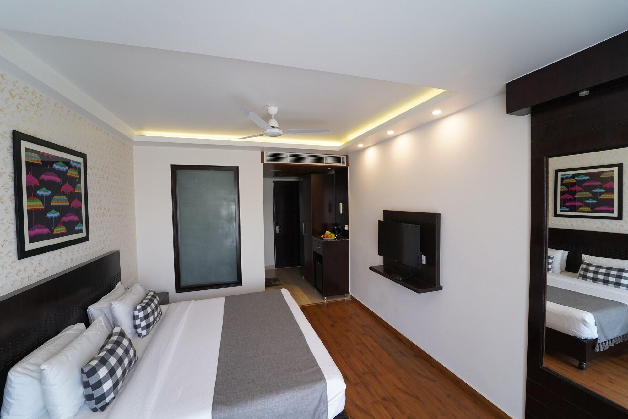 Rockland Hotel, C.R Park New Delhi Exterior foto